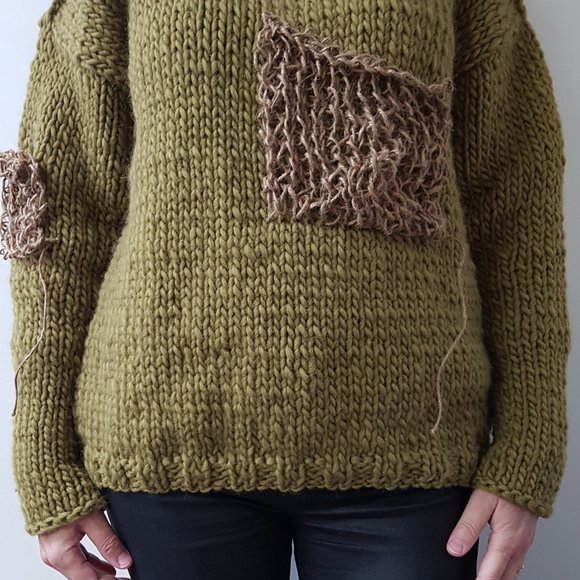 Wool winter set, sweater, matching hat and scarf,olive green color, hand knitted - Picture 8 of 13